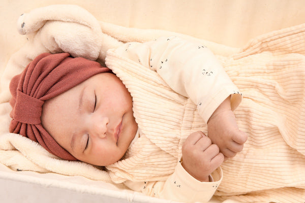 Comment choisir la bonne taille de Turban/bonnet pour mon bébé?